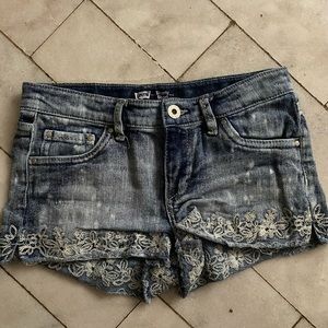 Levi’s Shorty Short Jean Shorts